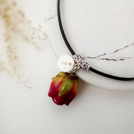 Picture of Personalized Rose Necklace