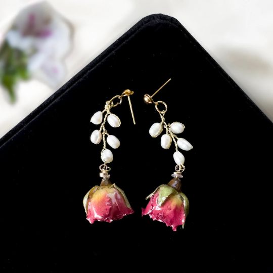 Picture of Freshwater Pearl and Red Rose Earrings